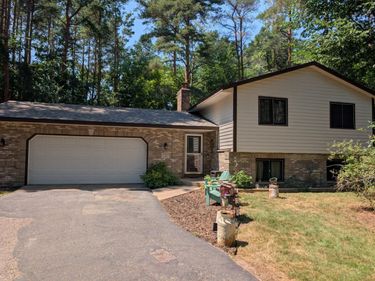 20512 7th Street NE, Cedar, MN 55011