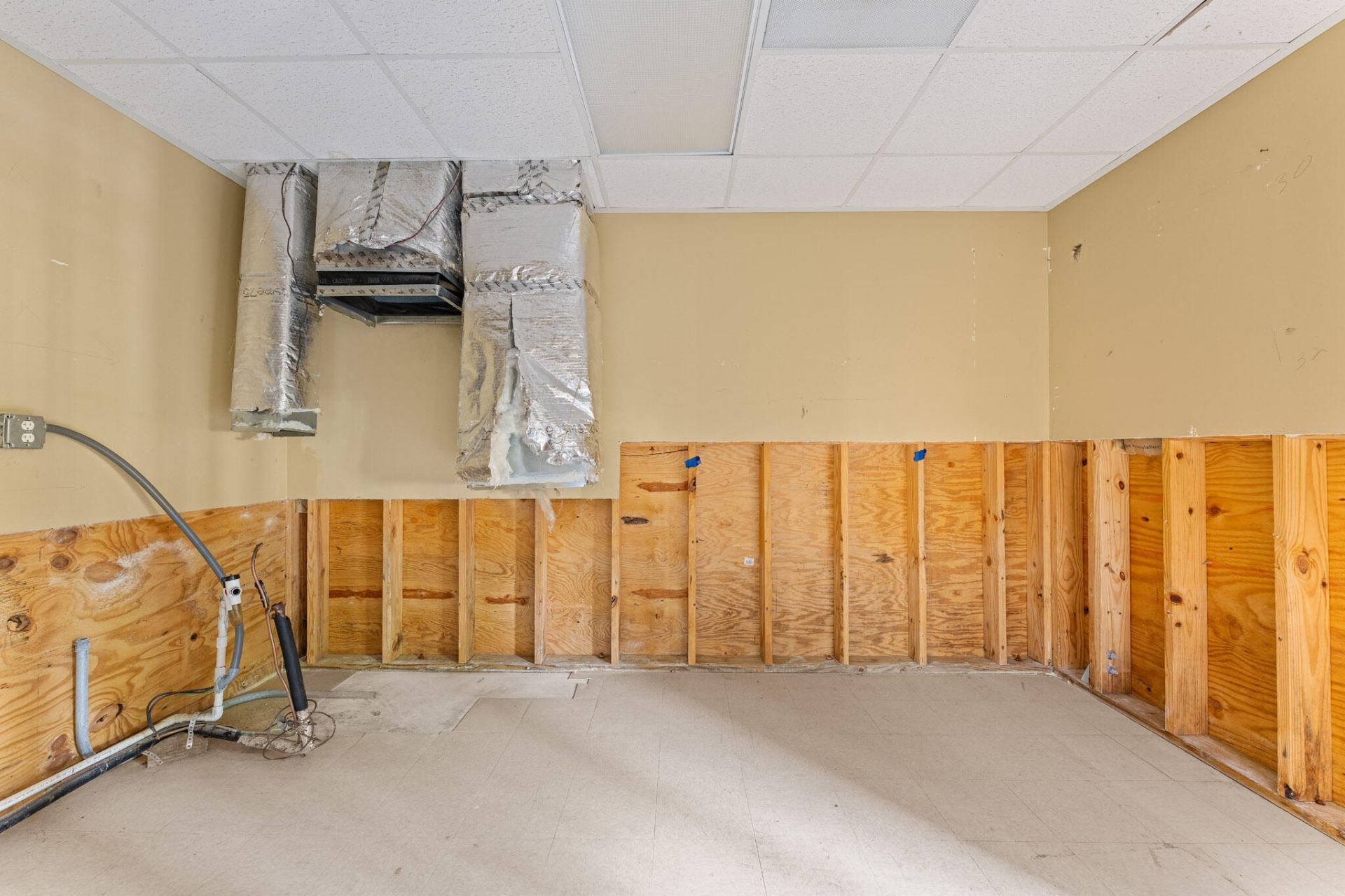 155 Riverside Drive SW  Photo 36