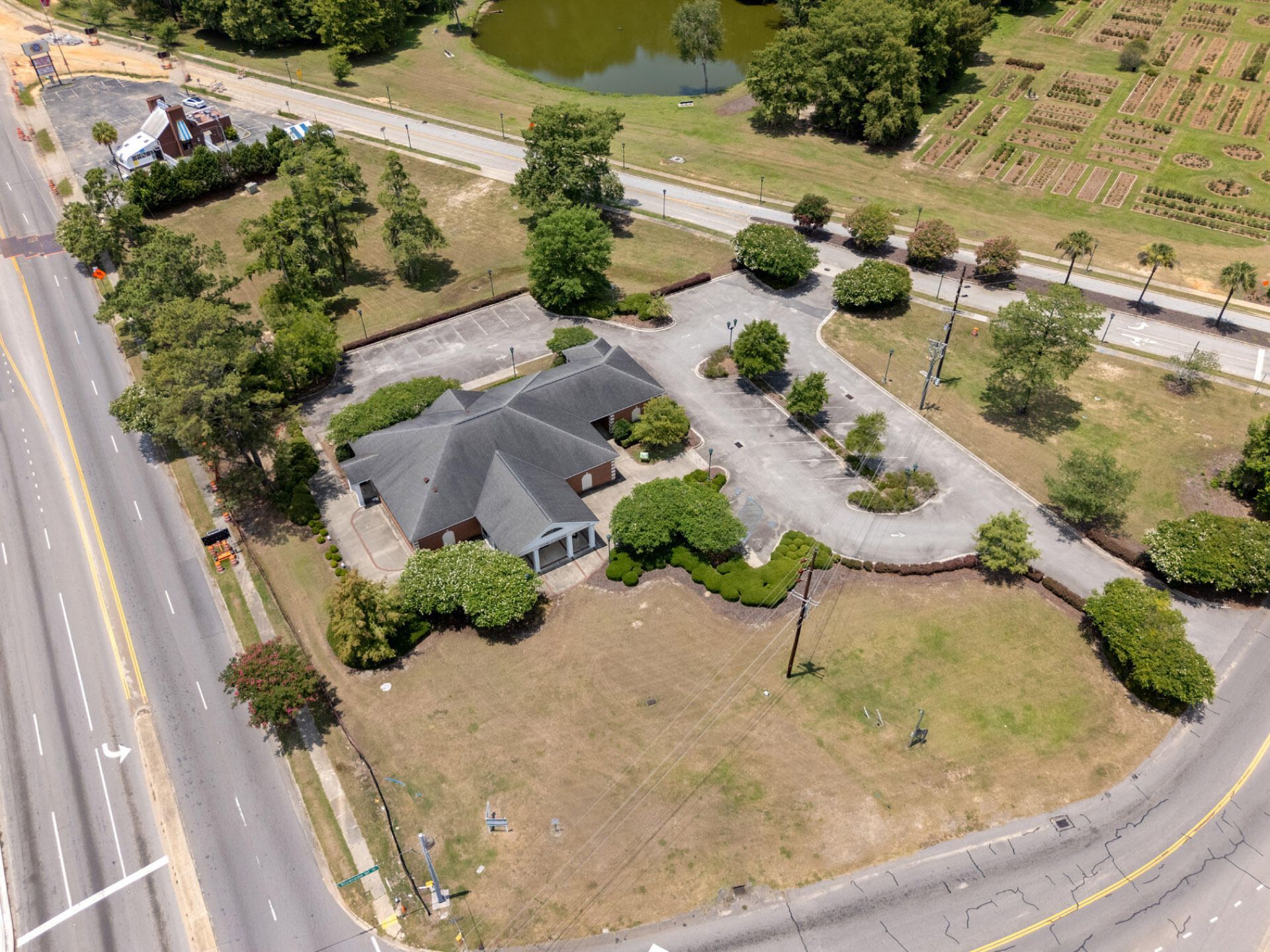 155 Riverside Drive SW  Photo 40