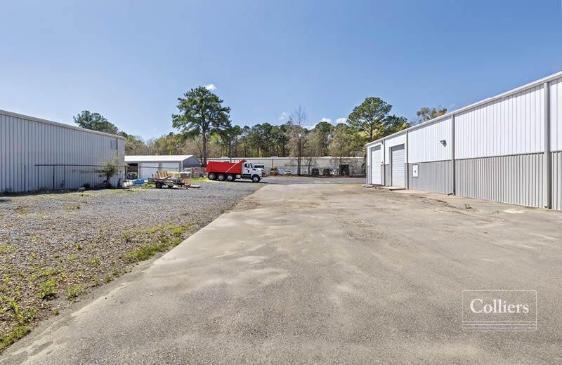 7329 Spa Road  Photo 13