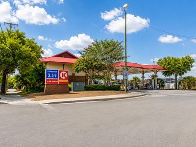 588 E Bay Street, Charleston, SC 29403