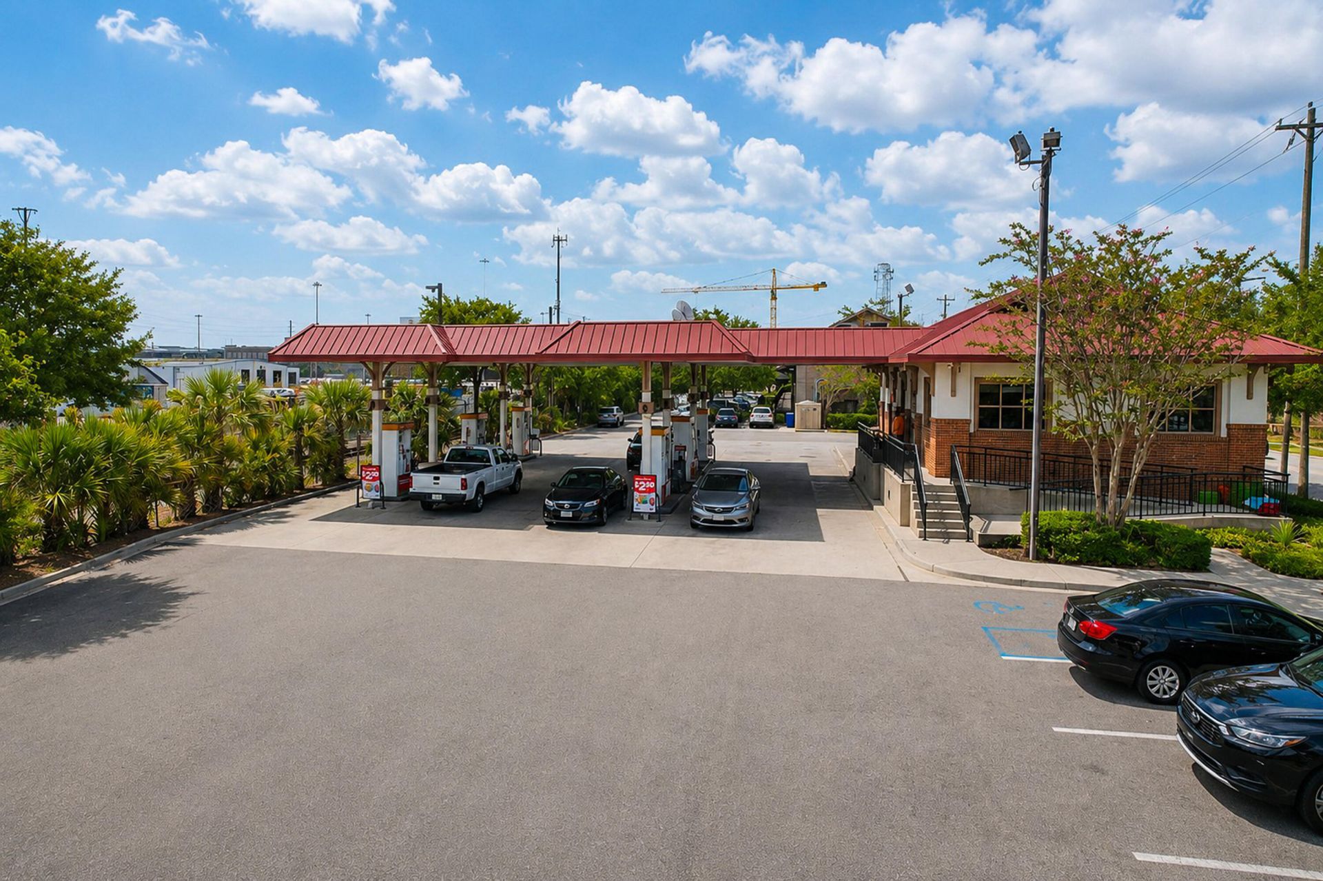 588 E Bay Street Photo 15