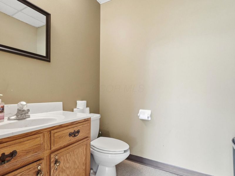 3484 Cincinnati Zanesville Road NE, Lancaster, OH 43130 Photo 119