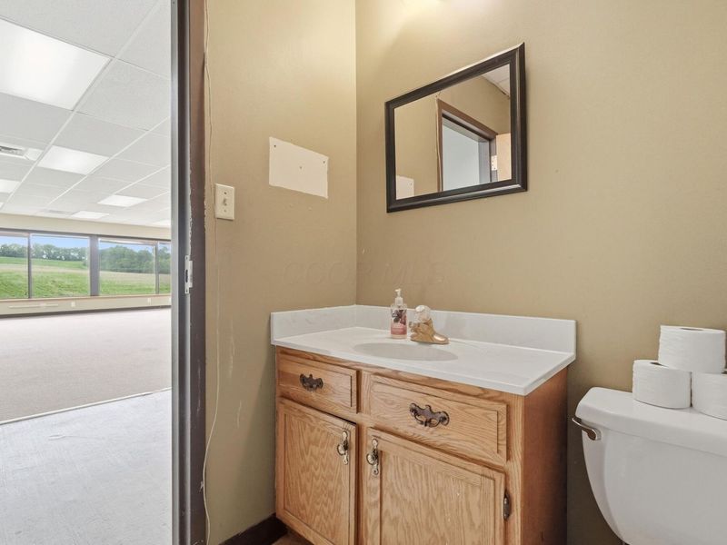 3484 Cincinnati Zanesville Road NE, Lancaster, OH 43130 Photo 120