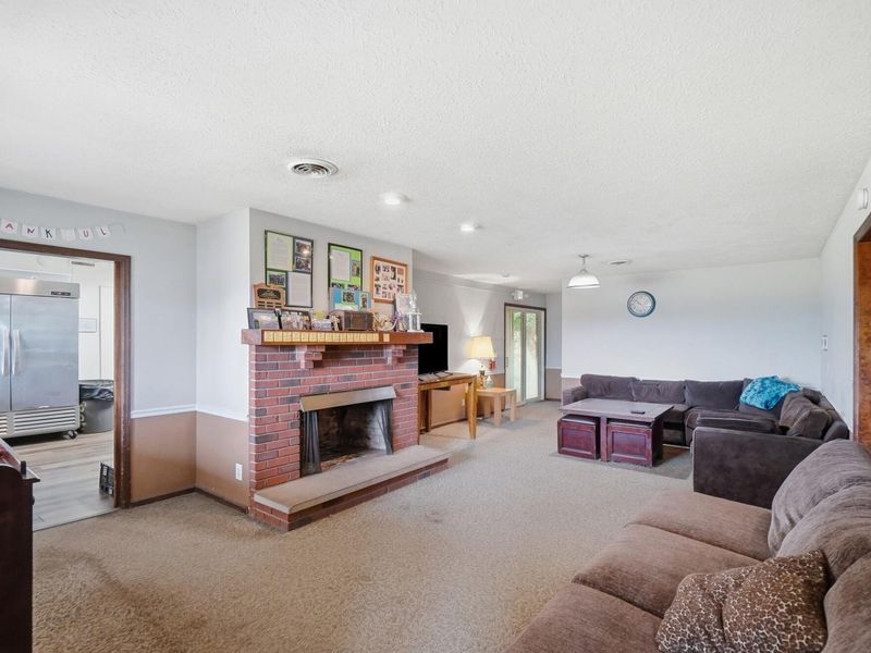 3484 Cincinnati Zanesville Road NE, Lancaster, OH 43130 Photo 13
