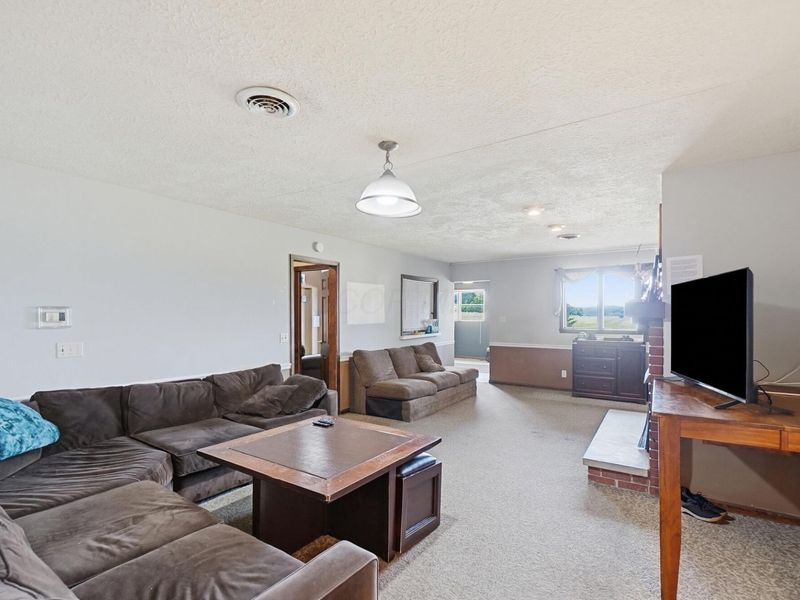 3484 Cincinnati Zanesville Road NE, Lancaster, OH 43130 Photo 15