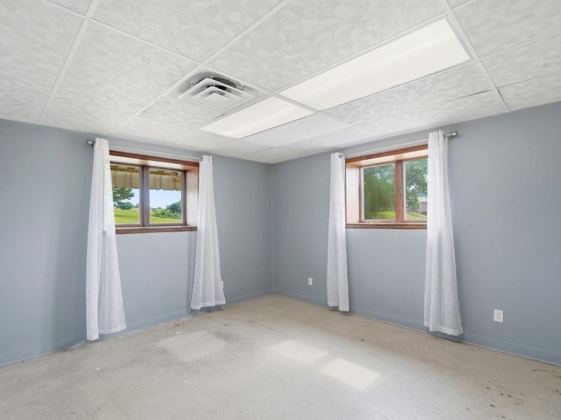 3484 Cincinnati Zanesville Road NE, Lancaster, OH 43130 Photo 85