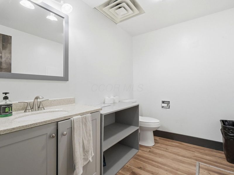 3484 Cincinnati Zanesville Road NE, Lancaster, OH 43130 Photo 90