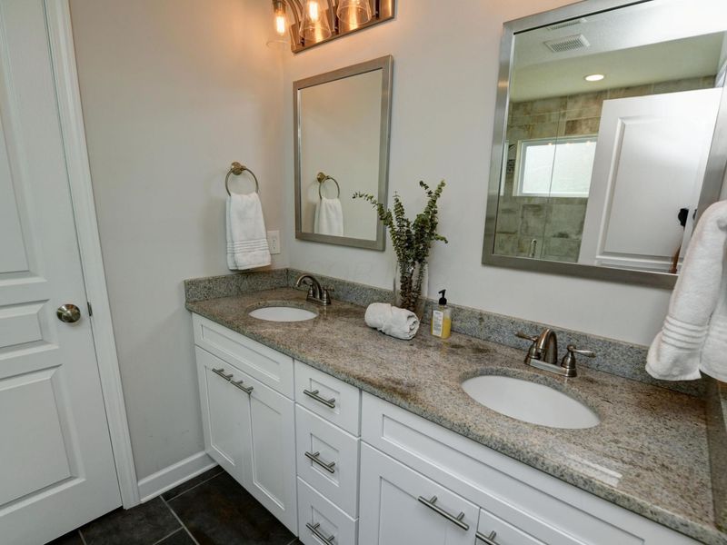 1527 Oak Street, Columbus, OH 43205 Photo 21