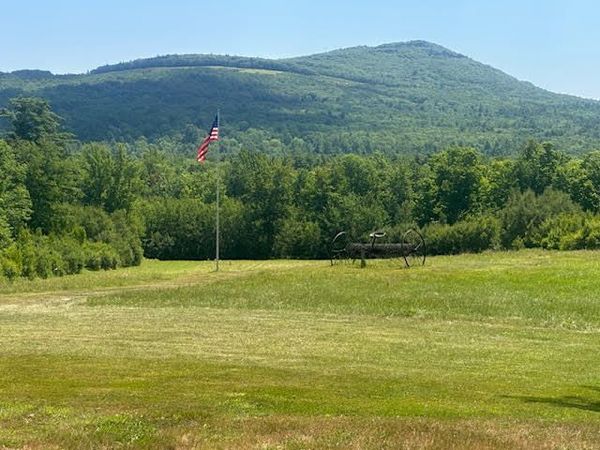 60 Lawry Road , Searsmont, ME 04973