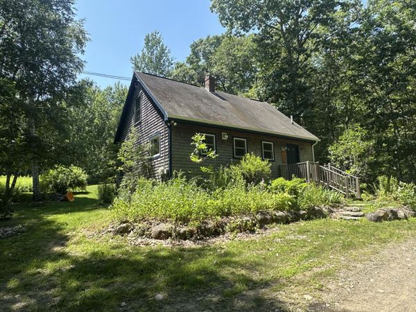 2866 Belfast Road , Lincolnville, ME 04849