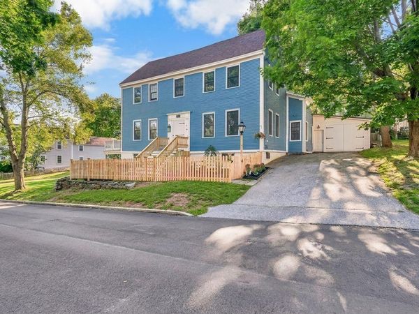 16 Summer Street, Wiscasset, ME 04578