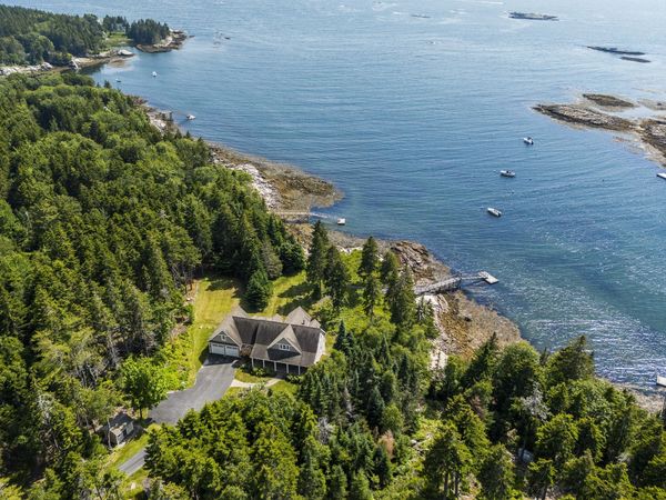 75 Stowaway Road , Southport, ME 04576