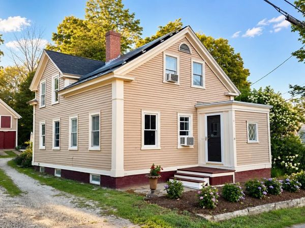 21 Linden Street, Somersworth, NH 03878