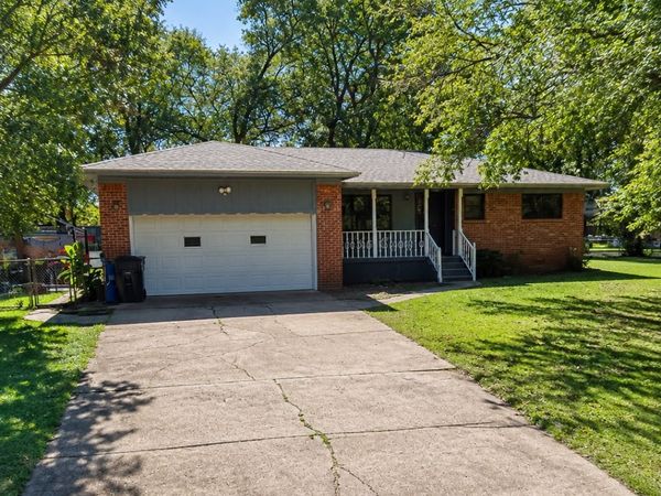 608 E 23rd, Tishomingo, OK 73460