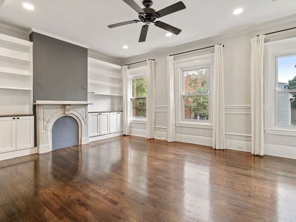110 Elm St, Unit 2, Boston, MA 02129