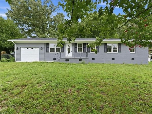 375 Curtis Street , Ramseur, NC 27316
