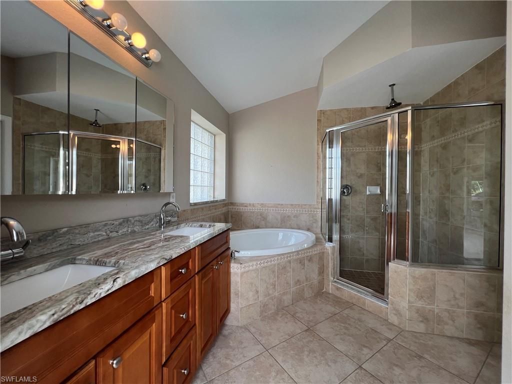 932 SW 4th Ave, Cape Coral, FL 33991 Photo