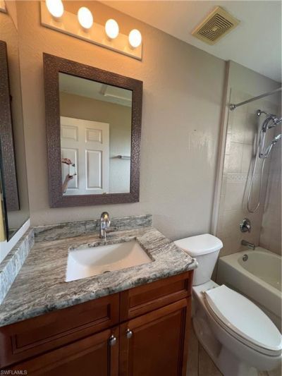 932 SW 4th Ave, Cape Coral, FL 33991 Photo