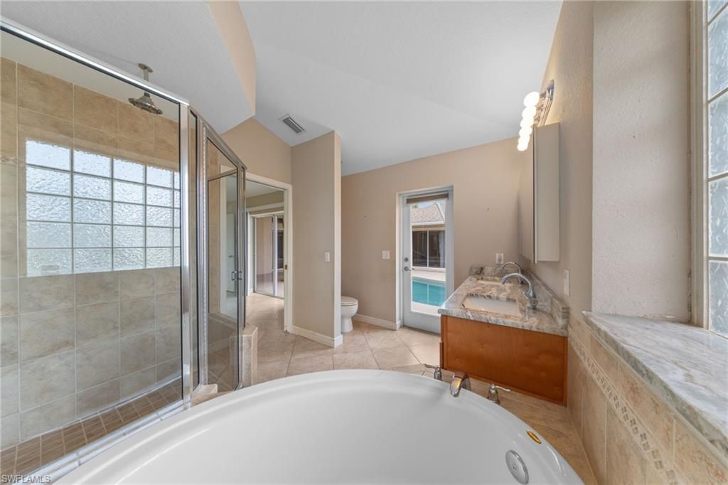932 SW 4th Ave, Cape Coral, FL 33991 Photo