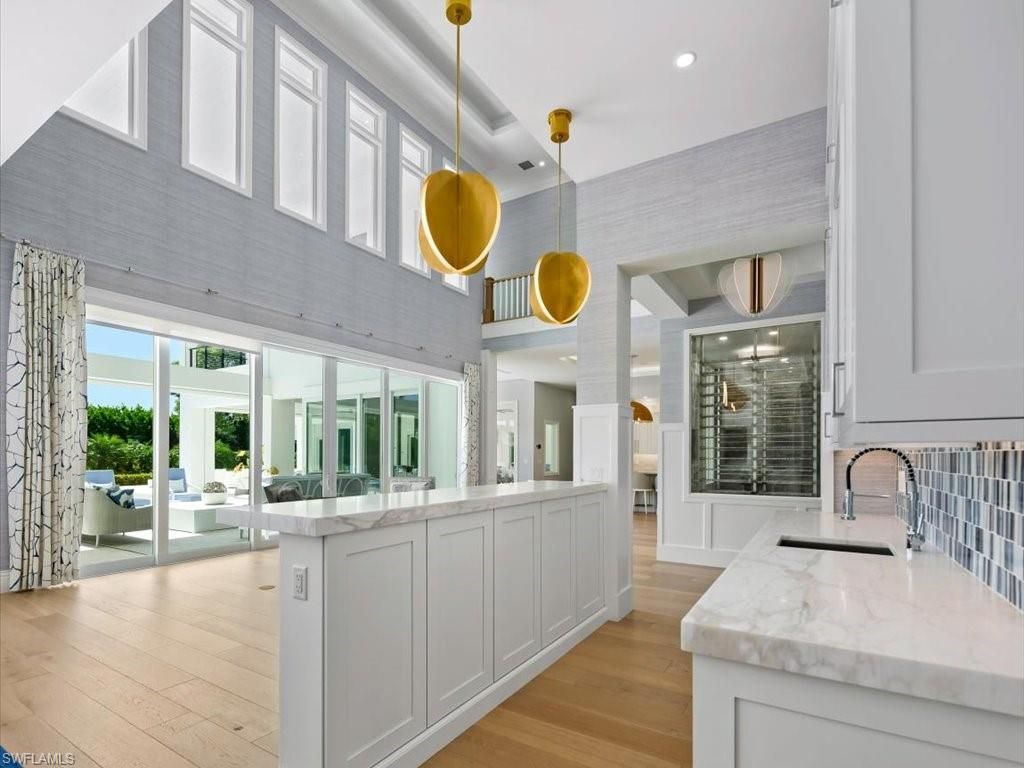 188 West St , Naples, FL 34108 Photo