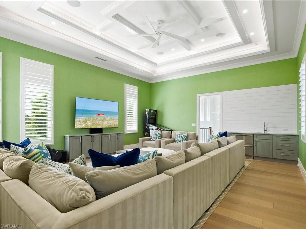 188 West St , Naples, FL 34108 Photo