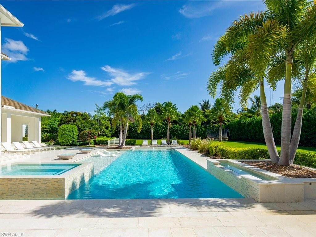 188 West St , Naples, FL 34108 Photo