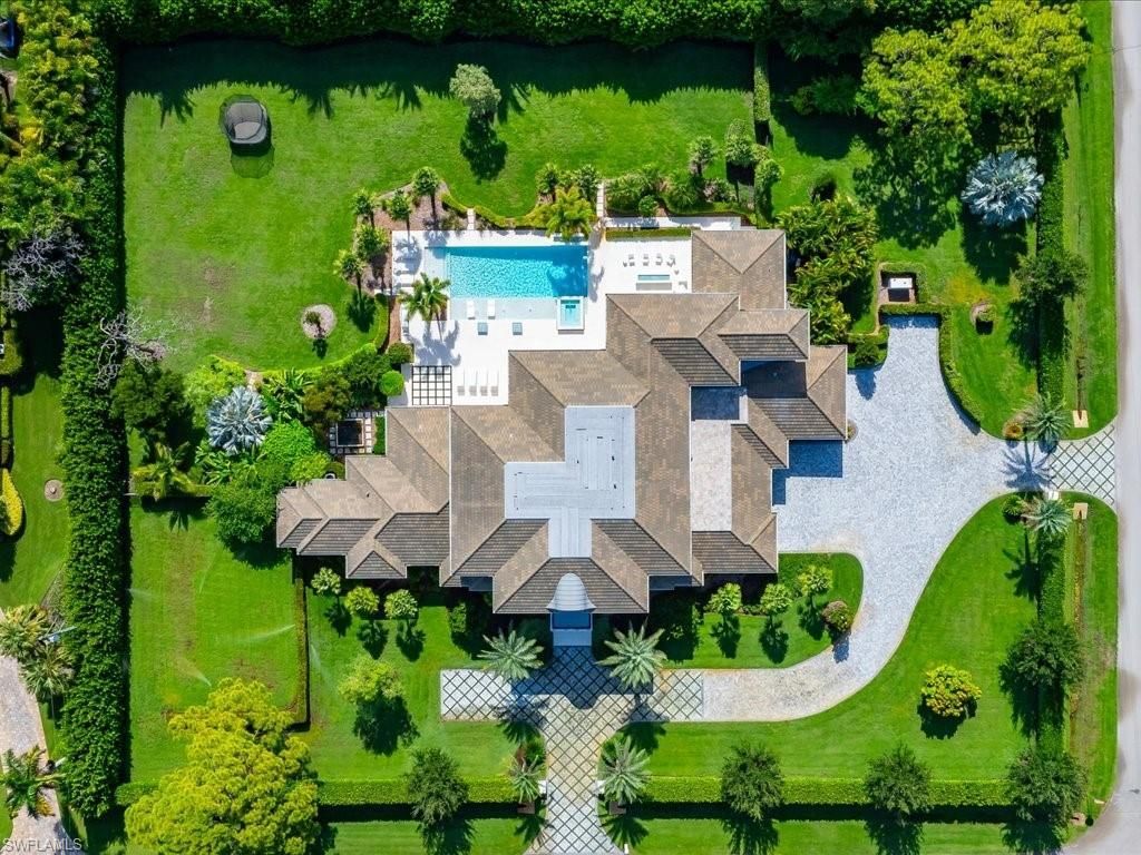 188 West St , Naples, FL 34108 Photo