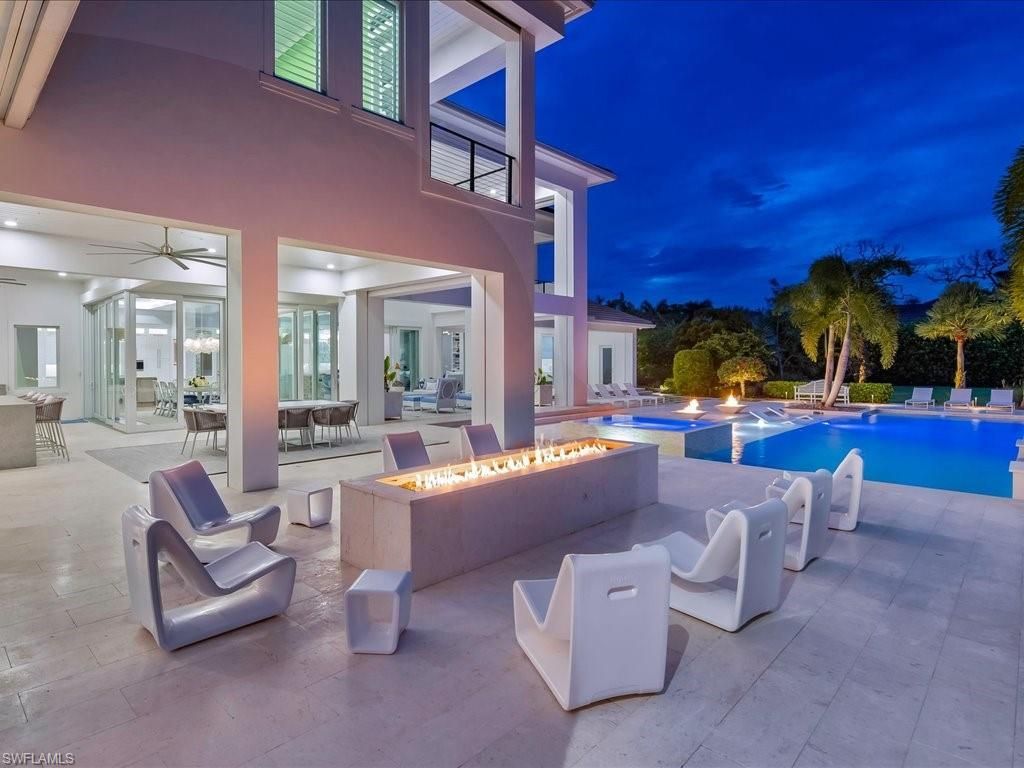 188 West St , Naples, FL 34108 Photo