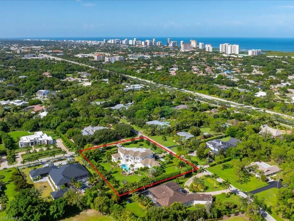 188 West St , Naples, FL 34108 Photo