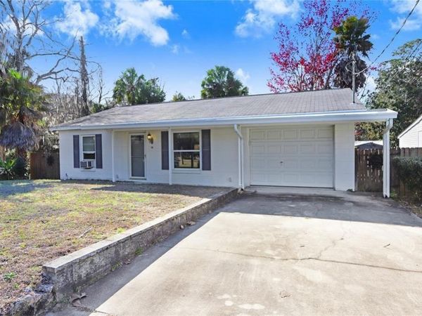 14 CANTERBURY RD , INGLIS, FL 34449