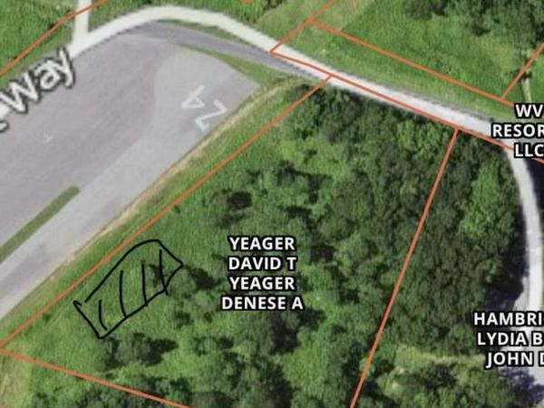 Boeing Lane, Davis, WV 26260
