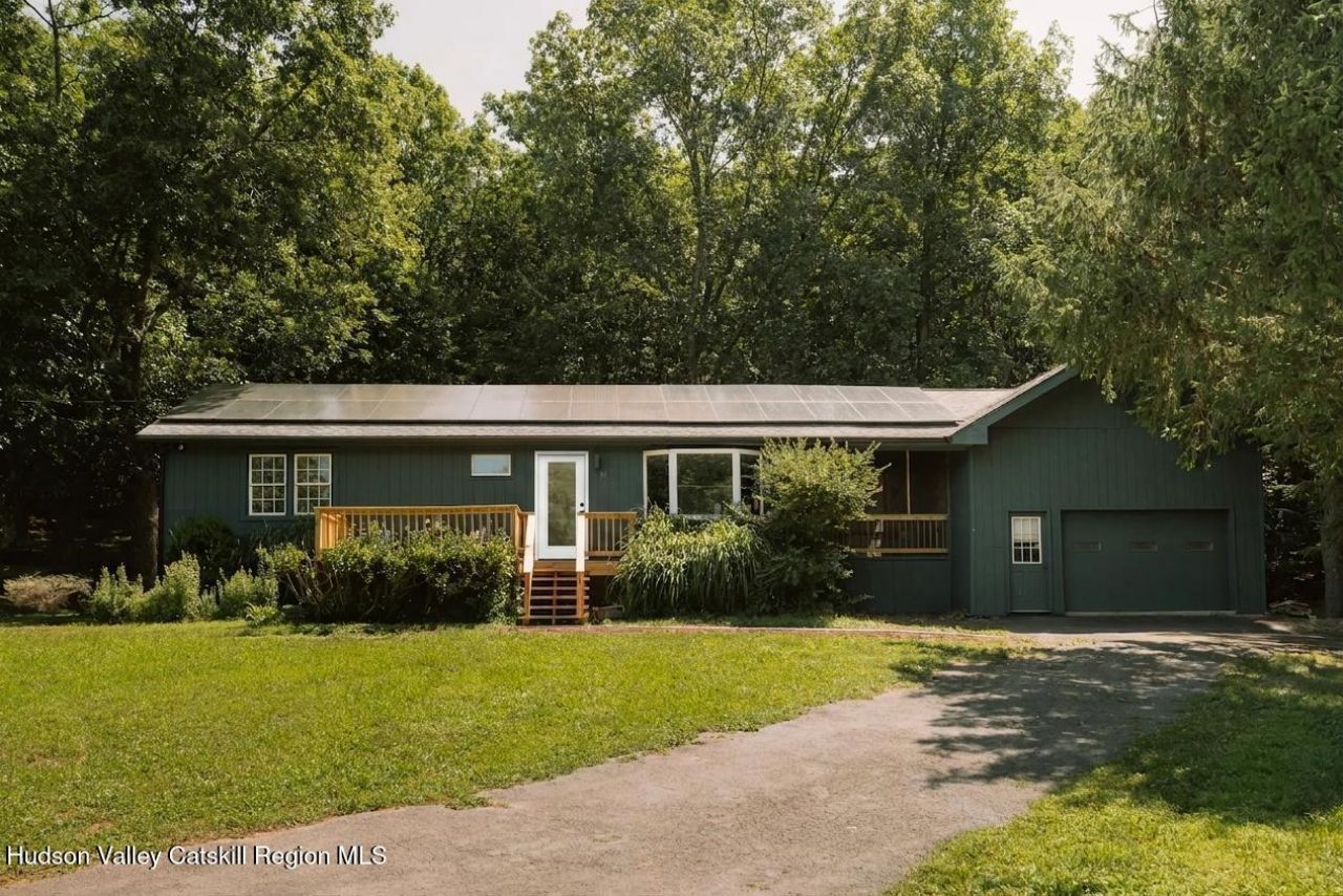 19 Alta Vista Drive, Catskill, NY 12414 Main Photo