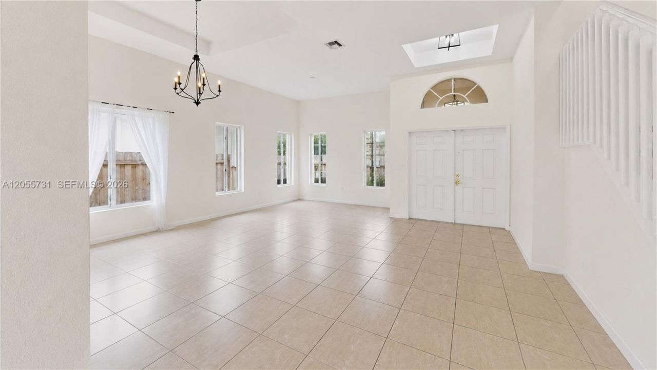 2002 NE 39th Ter, Homestead, FL 33033 Photo