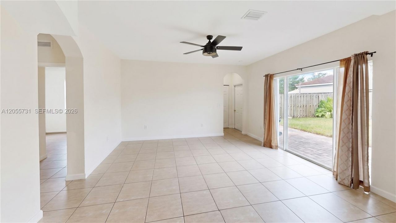 2002 NE 39th Ter, Homestead, FL 33033 Photo