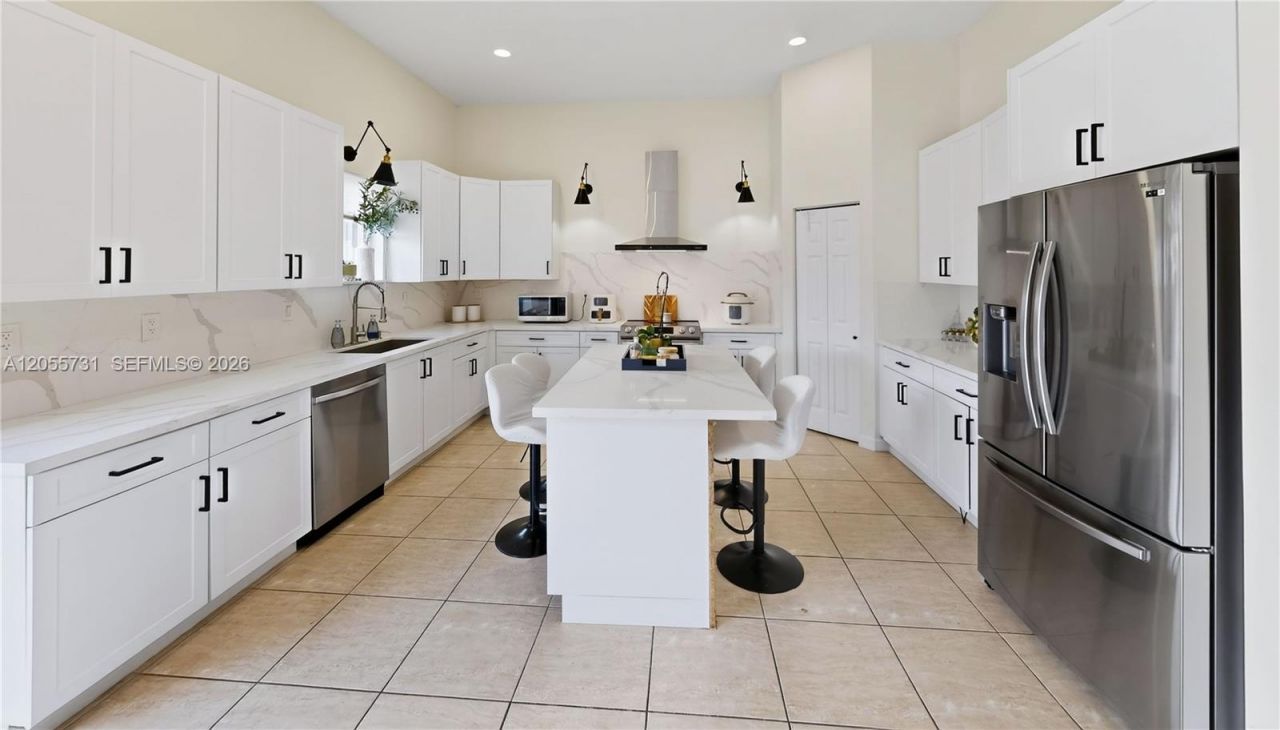 2002 NE 39th Ter, Homestead, FL 33033 Photo