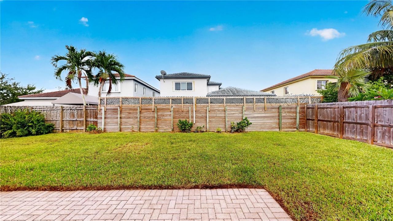 2002 NE 39th Ter, Homestead, FL 33033 Photo