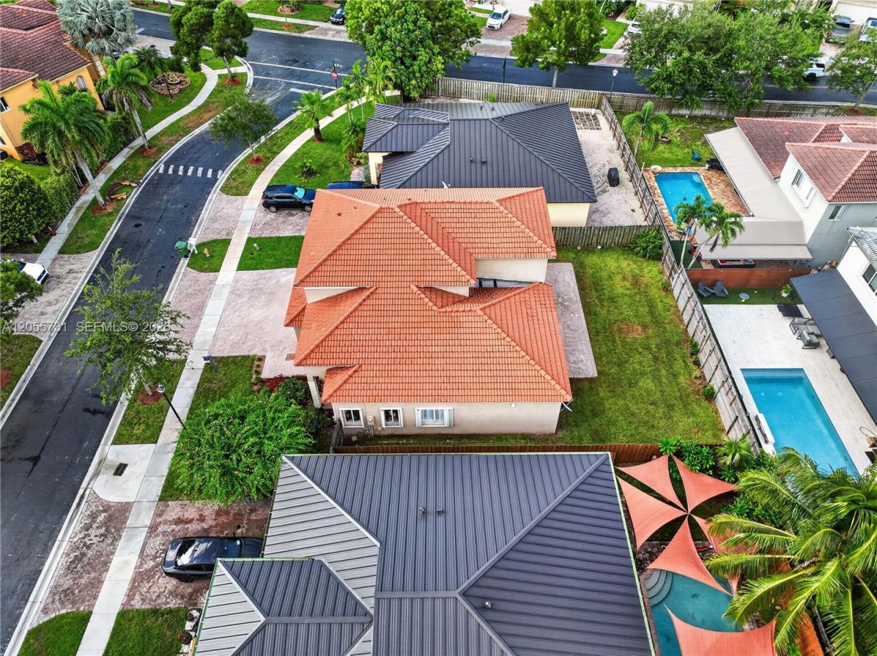 2002 NE 39th Ter, Homestead, FL 33033 Photo