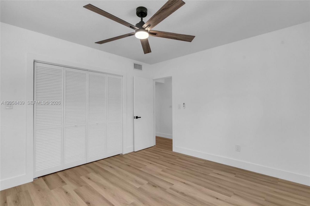 205 NE 123rd St , North Miami, FL 33161 Photo