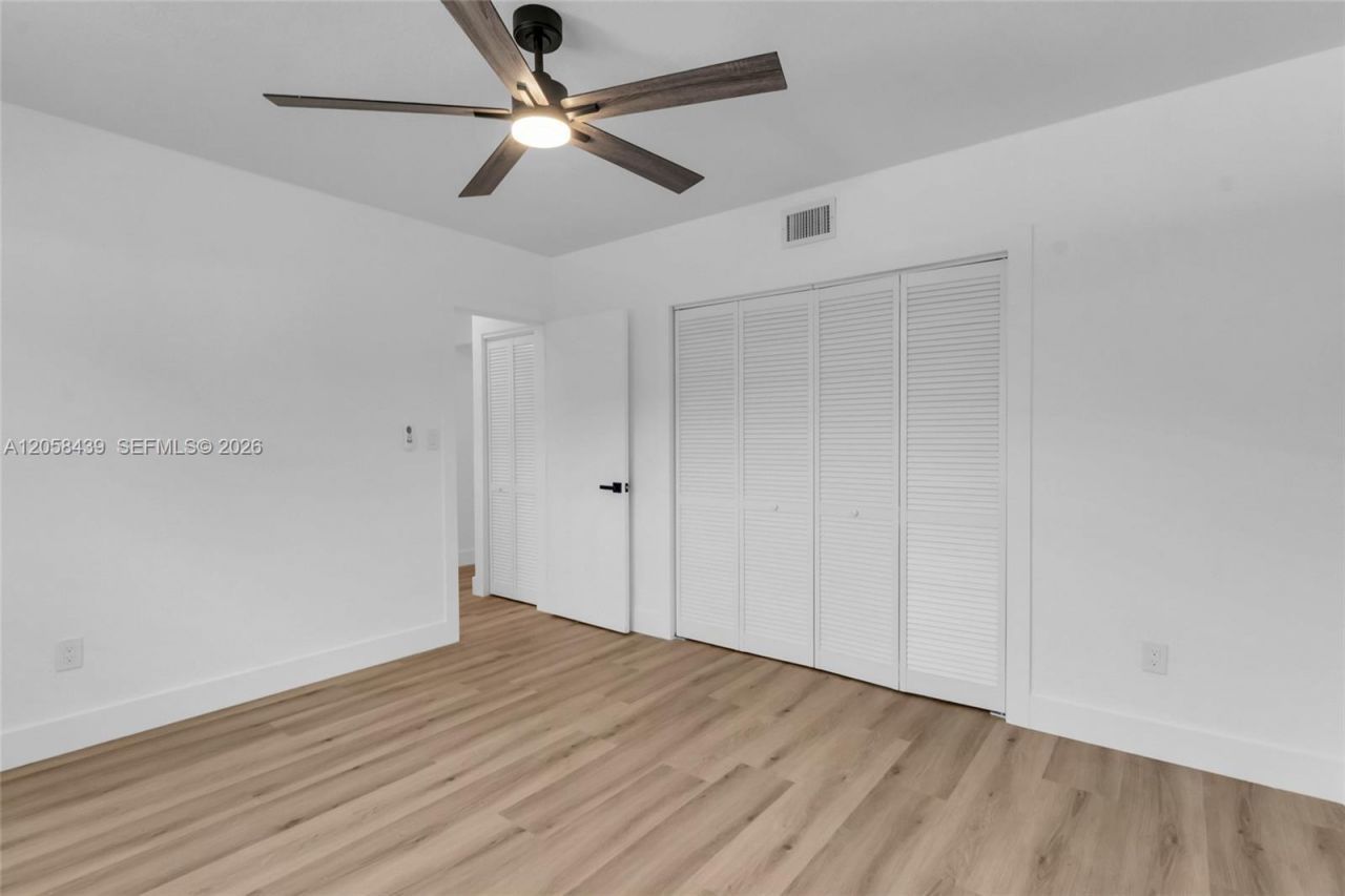 205 NE 123rd St , North Miami, FL 33161 Photo
