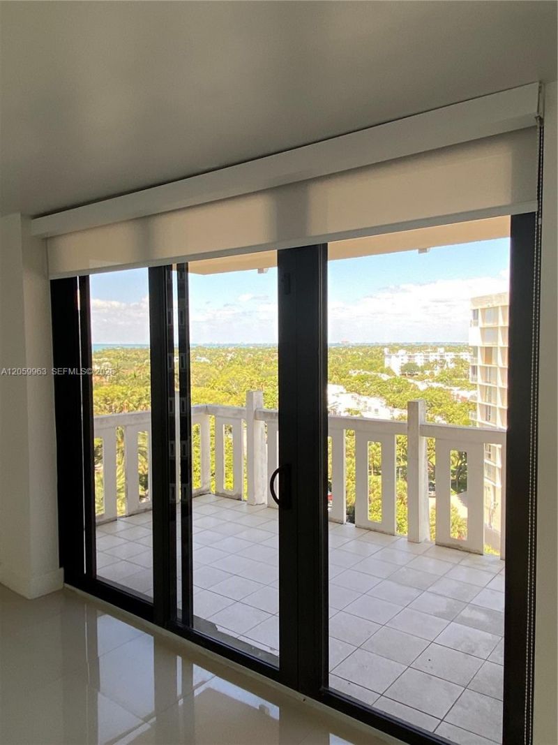 1111 Crandon Blvd, Unit A807, Key Biscayne, FL 33149 Photo