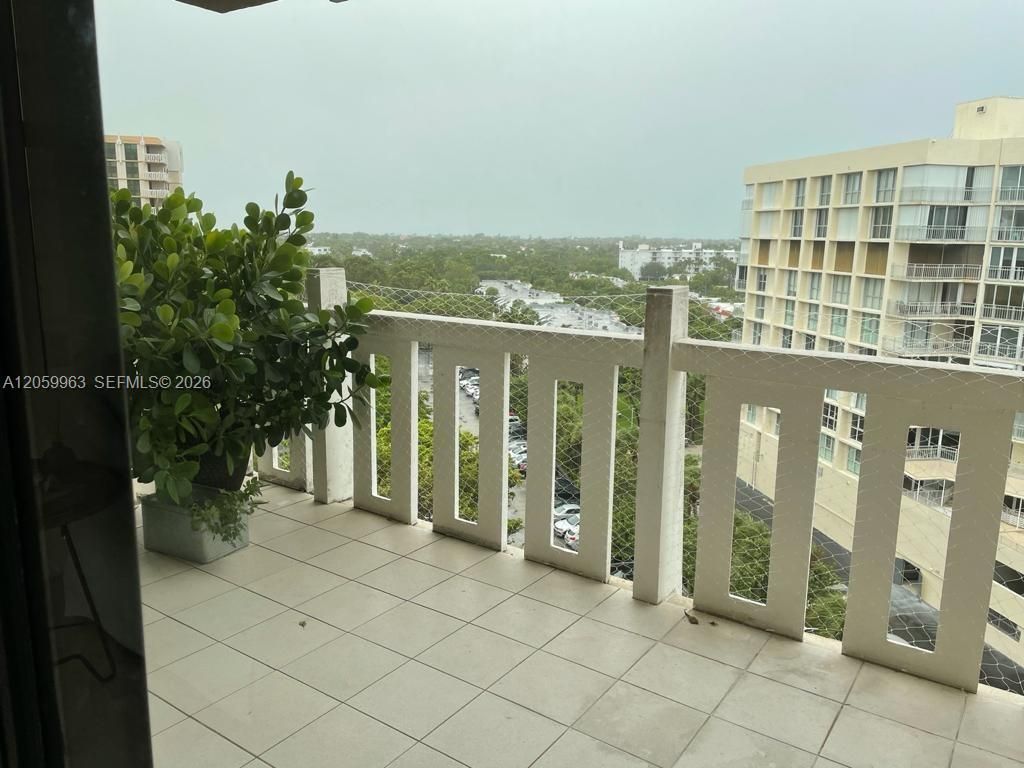 1111 Crandon Blvd, Unit A807, Key Biscayne, FL 33149 Photo