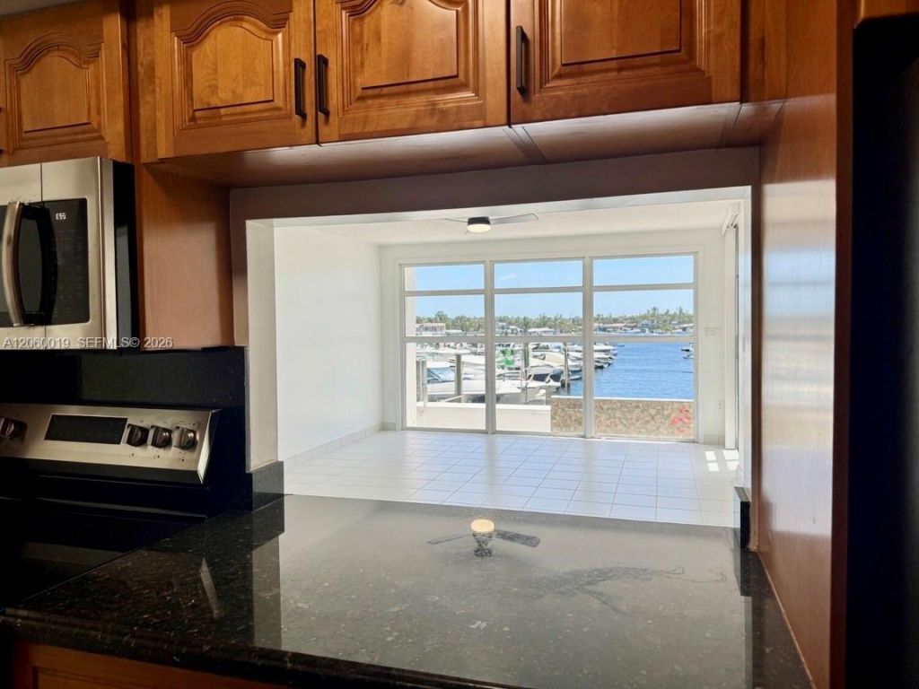 1700 NW N River Dr, Unit 106, Miami, FL 33125 Photo