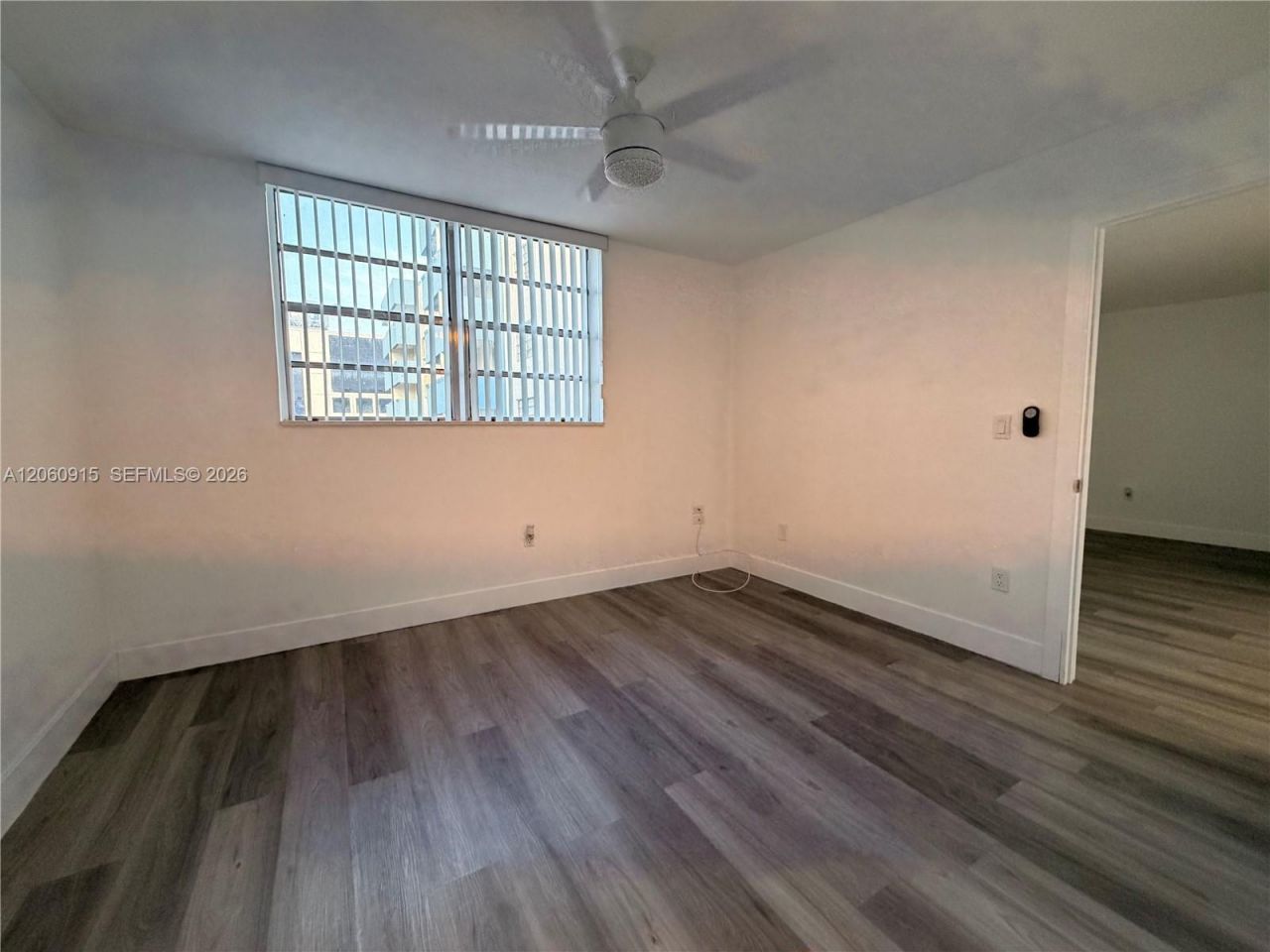 5050 NW 7th St, Unit 511, Miami, FL 33126 Photo