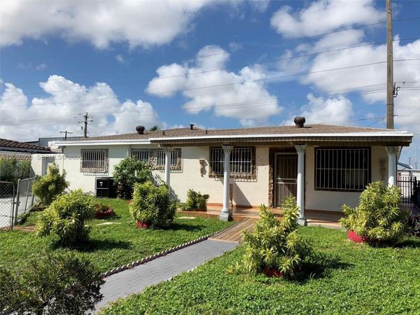 8636 NW 35th Pl , Unit A, Miami, FL 33147