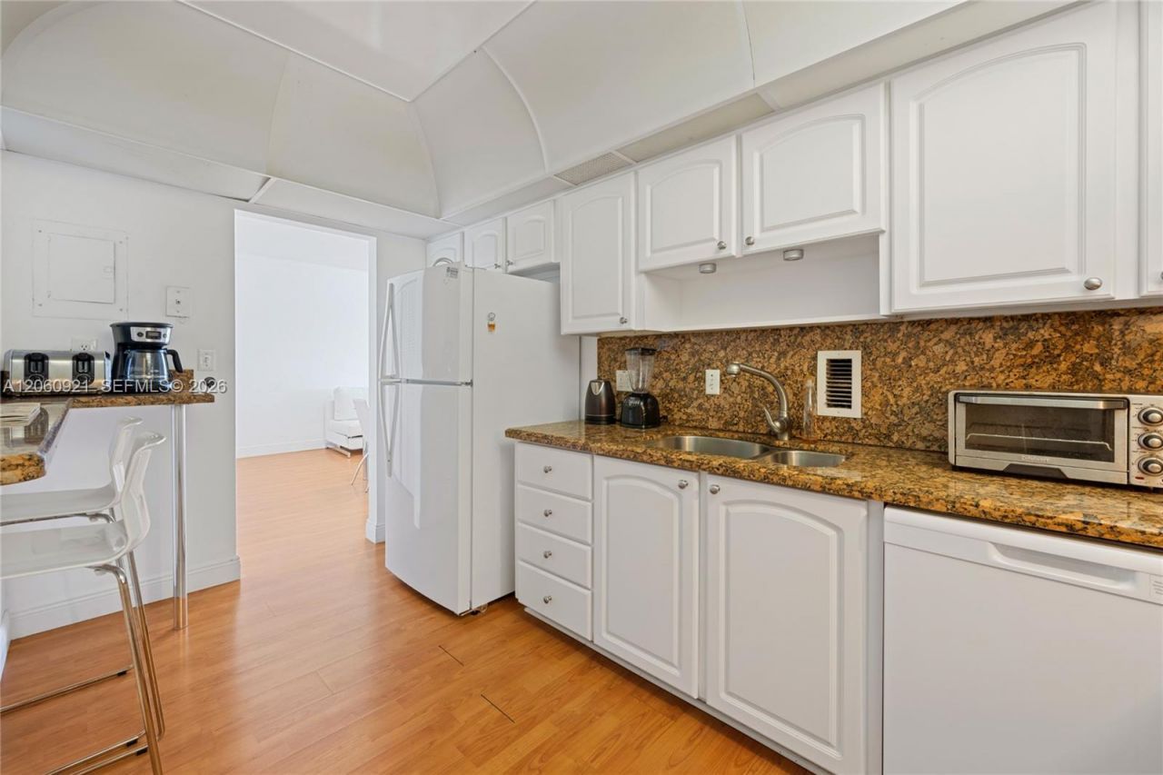 3801 S Ocean Dr, Unit 15K, Hollywood, FL 33019 Photo