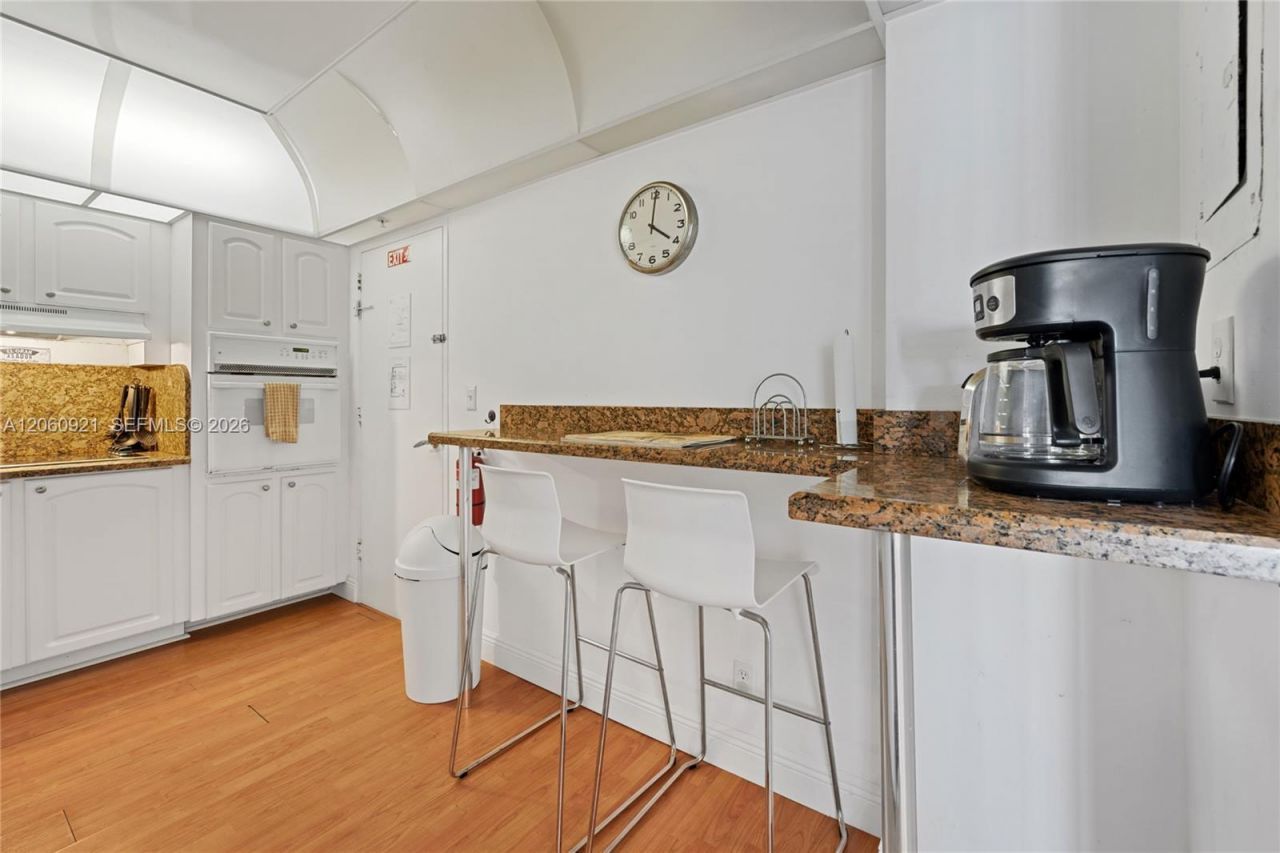 3801 S Ocean Dr, Unit 15K, Hollywood, FL 33019 Photo