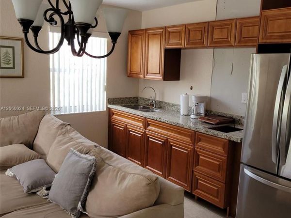 1163 NW 100th Ter , Unit 1, Miami, FL 33150
