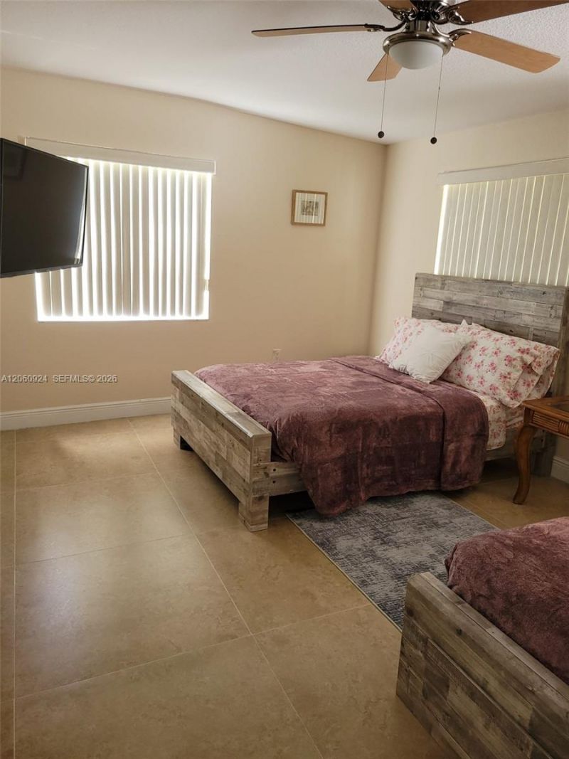 1163 NW 100th Ter , Unit 1, Miami, FL 33150 Photo