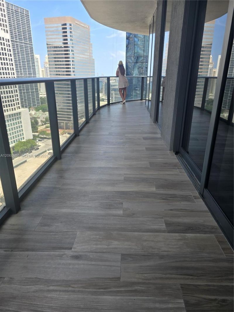 801 S Miami Ave, Unit 2205, Miami, FL 33130 Photo